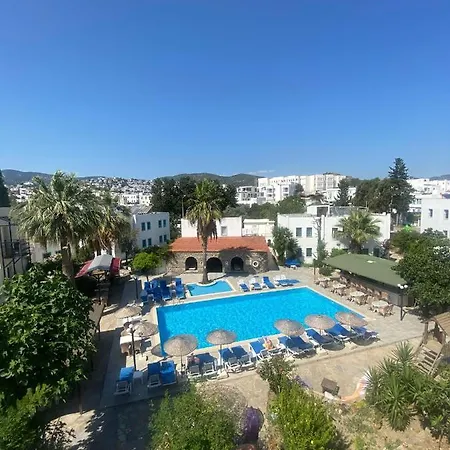 Bodrum Park Resort 2*