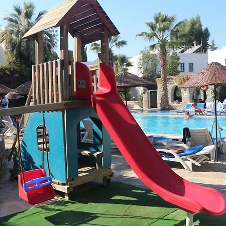 Bodrum Park Üdülőközpont 2*