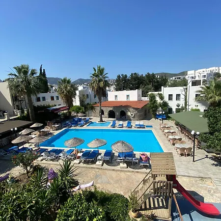Bodrum Park Üdülőközpont 2*