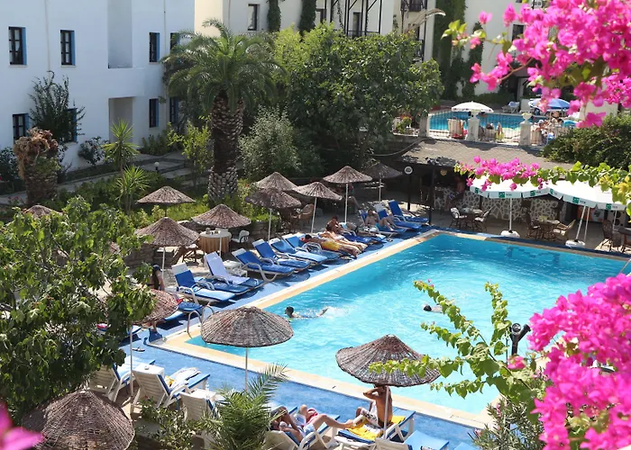 منتجع Bodrum Park 2*