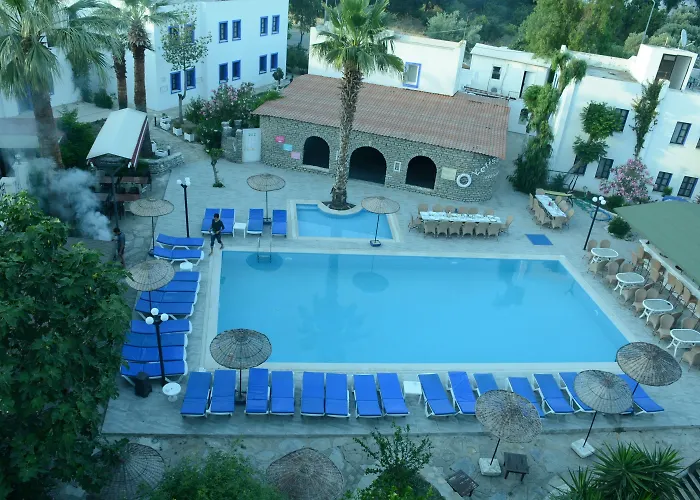 Bodrum Park منتجع غومْبيت